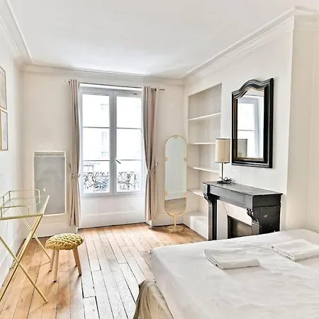Chic #eiffeltower #champdemars -v Lägenhet Paris